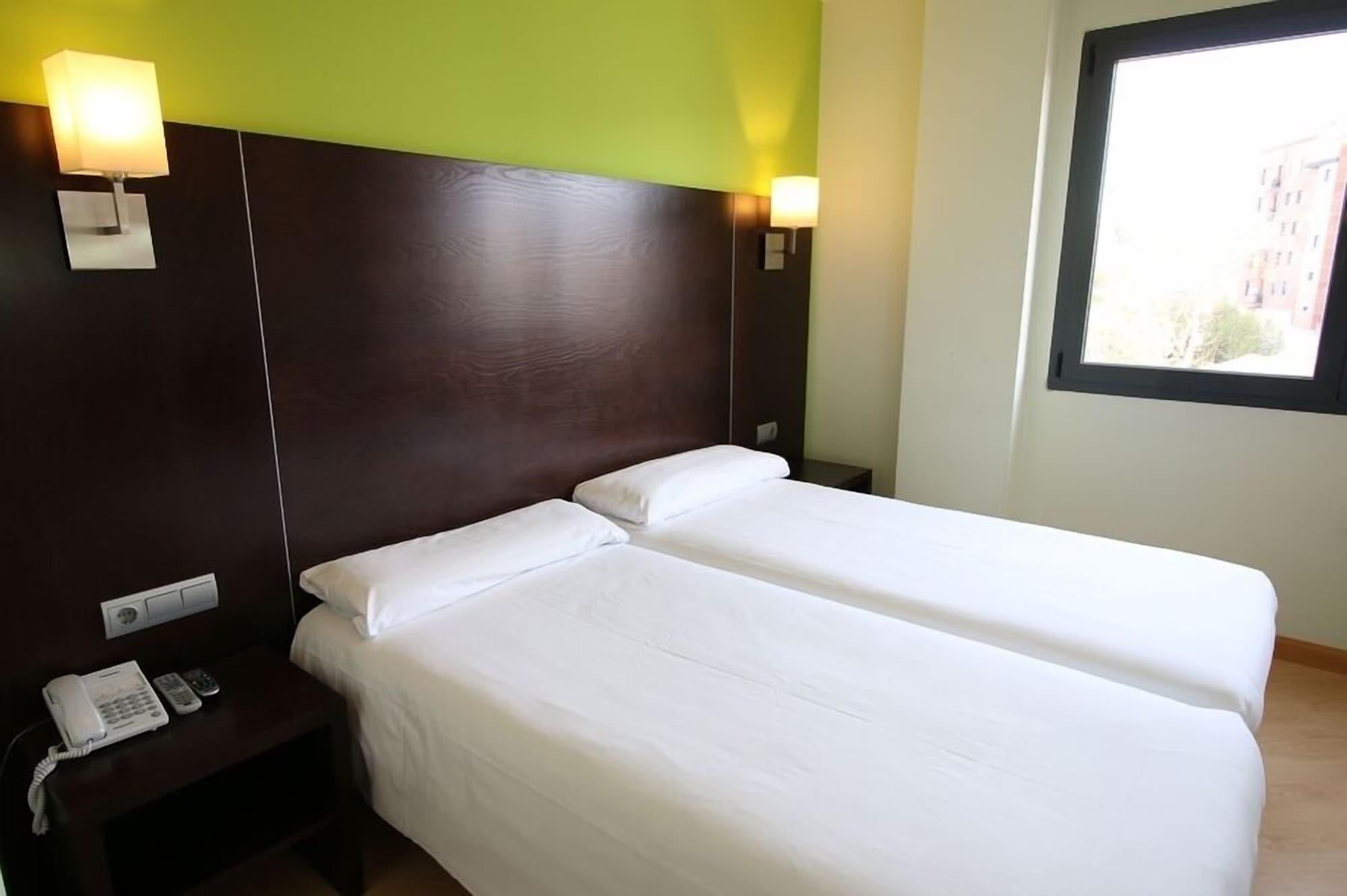 Burgo Hotel Alda Cardena מראה חיצוני תמונה